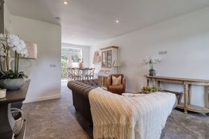 Lounge- click for photo gallery